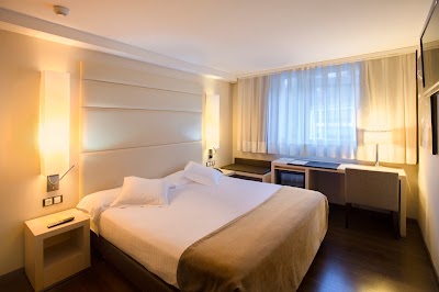 Photos of Mola Park Atiram Hotel