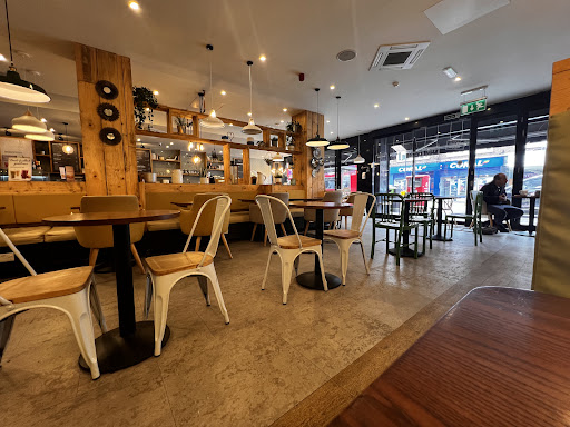 Esquires Coffee Crayford - Thumbnail