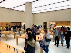 Apple Buchanan Street glasgow