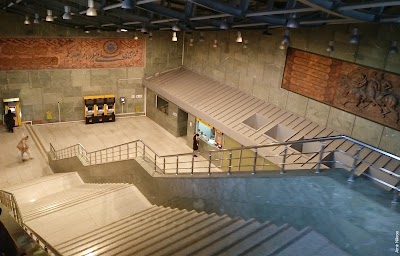 Photos of Sadr Subway Station