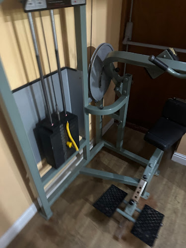 Derby Lane Health & Fitness - Gym