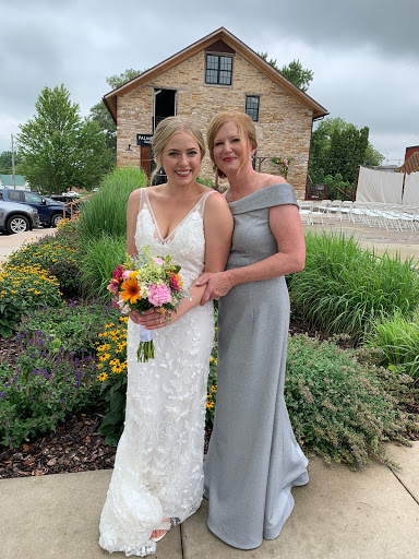 Caroline's Wedding Flowers - Thumbnail
