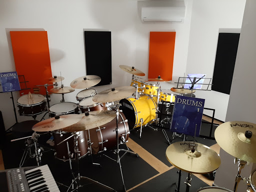 Dinamika Drum School - Thumbnail