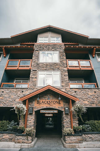 Blackstone Mountain Lodge by CLIQUE by null