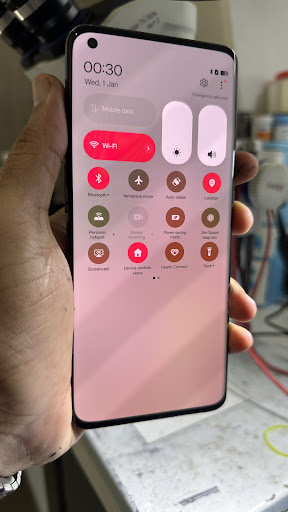Cracked screen or back glass on your phone? Phonefix Professionals in Mysore delivers affordable… post image