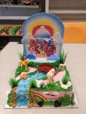 Elud Cake & Bakery, Author: Edi Gendon