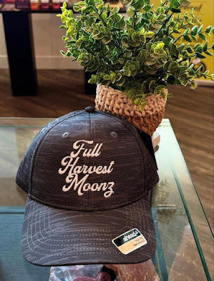 Photo of Full Harvest Moonz