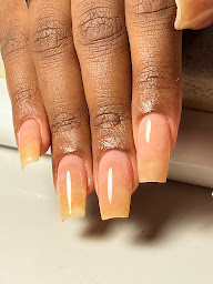 Photo n°13 de Imagine nail’s Paris à Rueil-Malmaison (Salon de manucure)