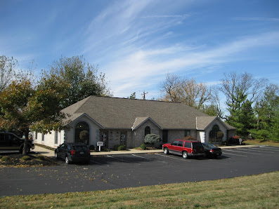 Micheal Smith Insurance Agency 1051 Summit Dr, Middletown, OH 45042