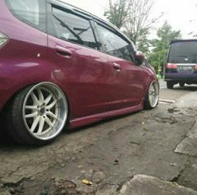 Photos of AUTO SHOCK