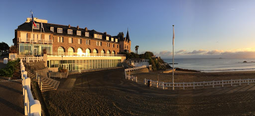 Photo de La piscine - Gîtes de France à Plourhan (22410)