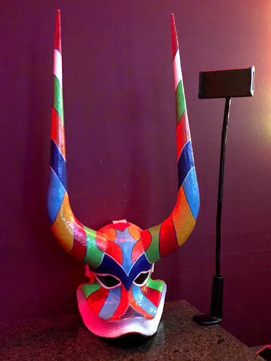 El Panal Lounge - Thumbnail