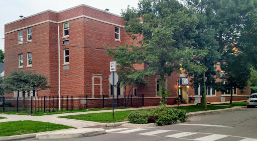 German International School Chicago - Thumbnail