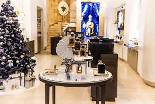 Photo n°6 de Guerlain Boutique et Suite Facialiste Sèvres à Paris (Parfumerie)