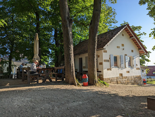 Höhnskeller - Visual