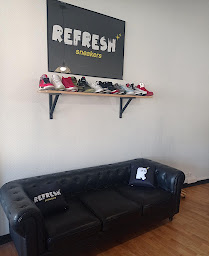 Photo n°2 de Refresh Sneakers à Libourne (Magasin de chaussures)