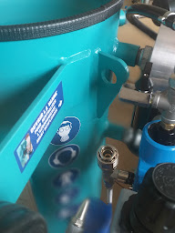 Photo n°6 de Phil's Aérogommage à Luçay-le-Mâle (Atelier de machines et outils)