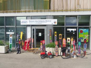 Photo n°3 de Maison de l'Enfance Bachelard à Grenoble (Centre aéré et de loisirs pour enfants)