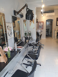 Photo n°1 de Salon Klb à Ajaccio (Salon de coiffure)
