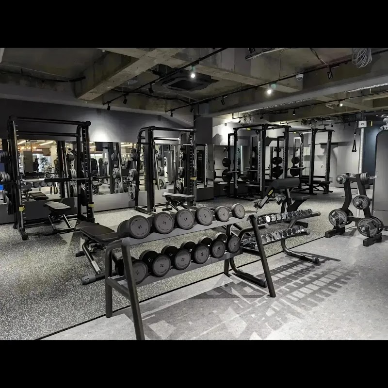 ワールドプラスジム北鈴蘭台店