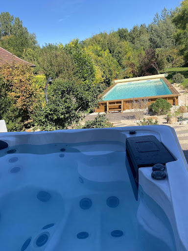 Photo de FERTÉ PISCINES à Piney (10220)