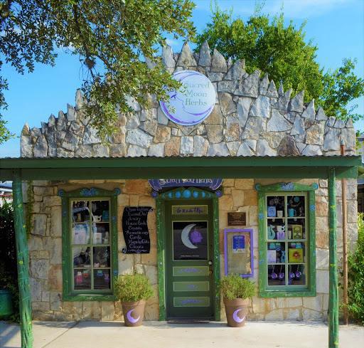 Sacred Moon Herbs - Thumbnail