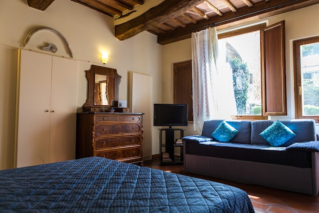 Piazza Paradiso Accomodation