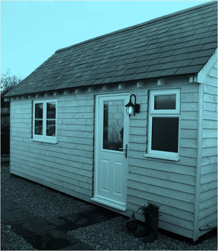 Windmill Beauty Barn