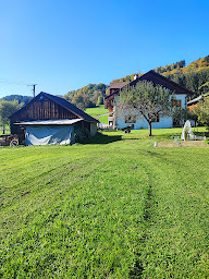 Photo n°18 de Gîte Vallée Verte à Burdignin (Lodge)
