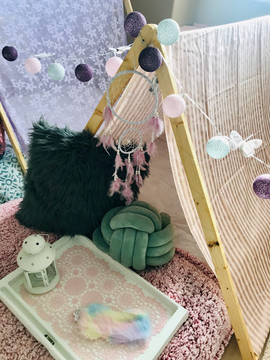 Slumber Time on Cloud 9 - Visual