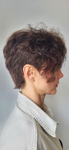 Fryzjer Krzysztof Hrecki - Salon fryzjerski