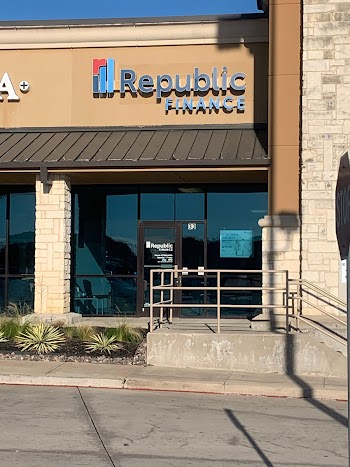 Republic Finance photo