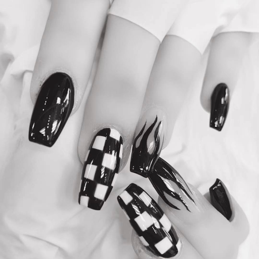 Y&L nails spa - Thumbnail