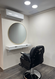 Photo n°8 de L'atelier du Coiffeur à Avignon (Salon de coiffure)