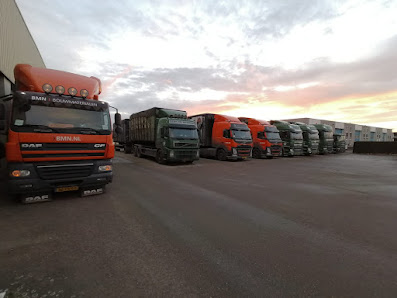 Gebr. Van de Wetering Transport B.V. Dommelstraat 47, 5347 JK Oss, Nederland