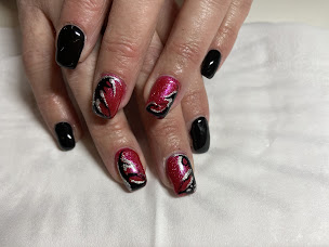 Photo n°12 de Rose Bomb'ongles à Yssingeaux (Salon de manucure)
