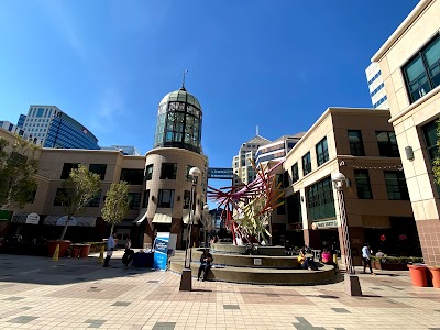 OAKLAND TOWN HALL