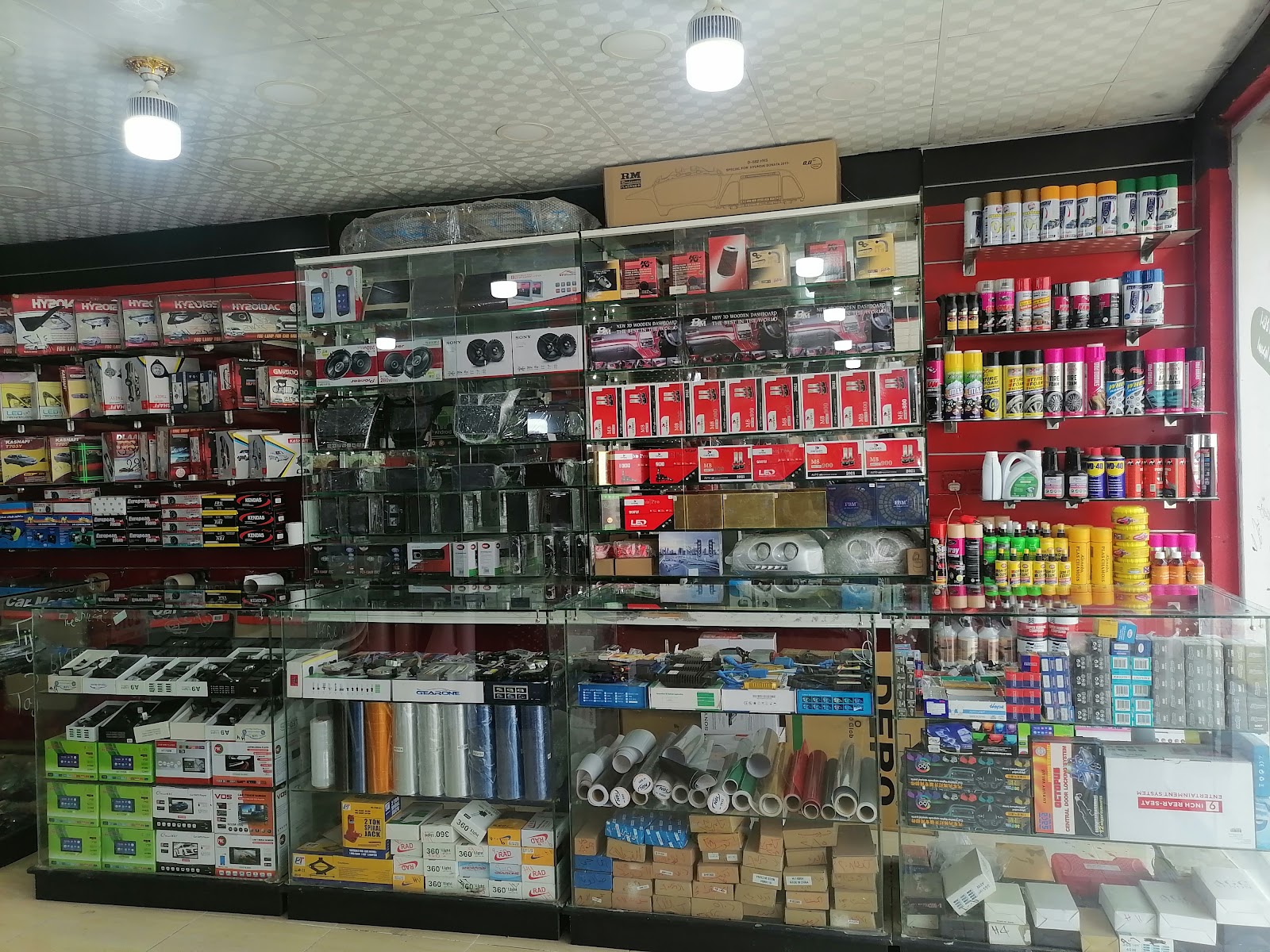 قطب فور لزينه السيارات - صورة 2