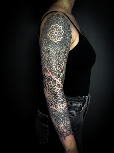San von M | Art de Tattoo photo