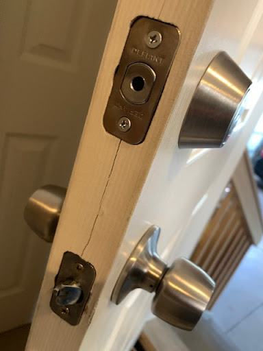 Flatirons Locksmiths - Visual