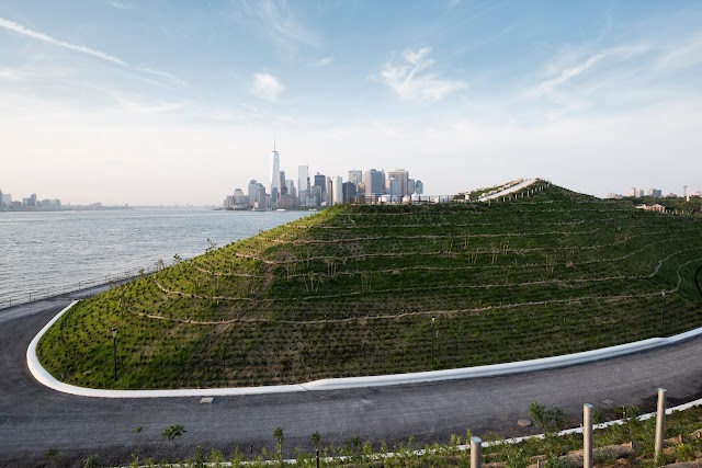 Collective Governors Island, a New York City Retreat