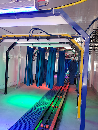 EZ Wash Express Gallery - United States
