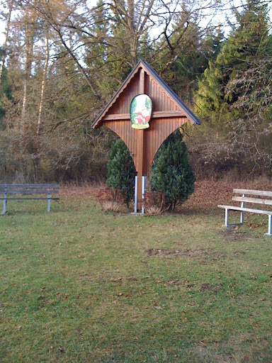 Holzkreuz (Hubertuskreuz) mit Ruhebänken - Thumbnail