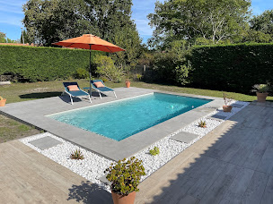 Photo n°2 de Atlantic piscines à Pessac (Société de construction de piscine)