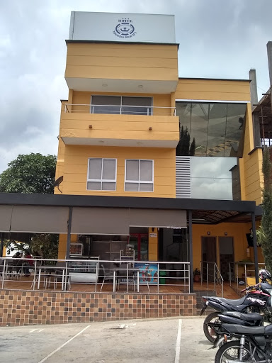 Hotel Yolombó Real