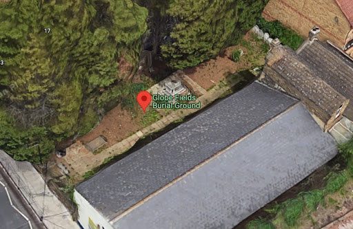 Globe Road open space (burial ground & memorial garden) - Thumbnail