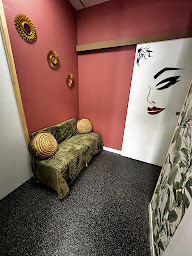 Photo n°7 de Galata Coiffure à Dieppe (Salon de manucure)