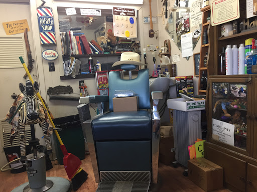 Woody's Way Barber Salon - Thumbnail