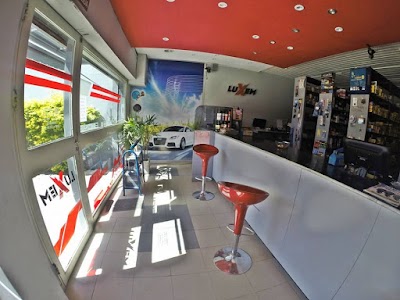 Photos of Luxem Autopartes