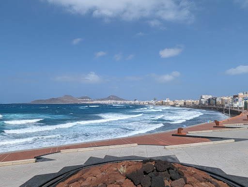 Las Arenas - Visual